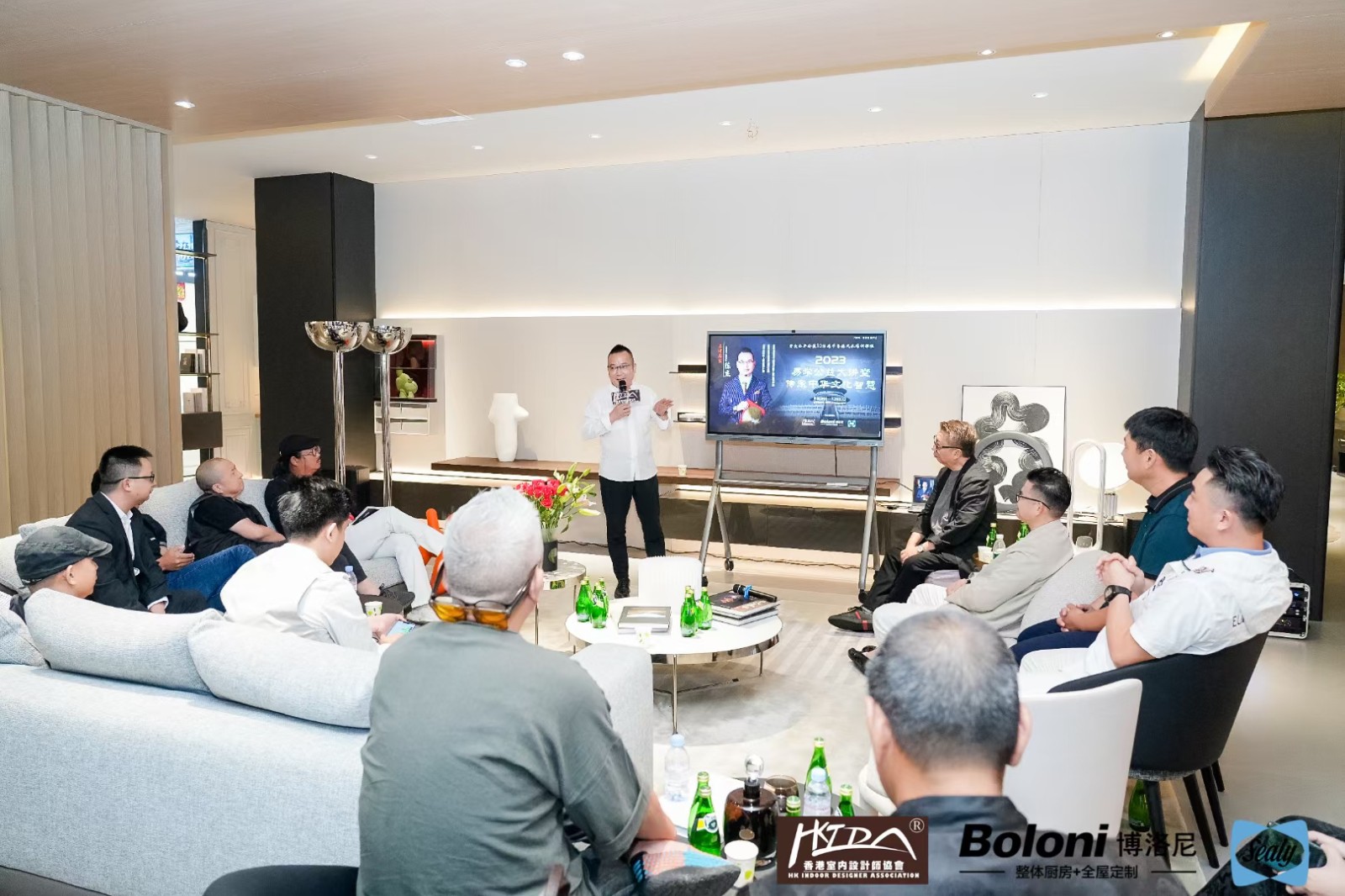 1739239722579865.jpg 1739239722579865.jpg